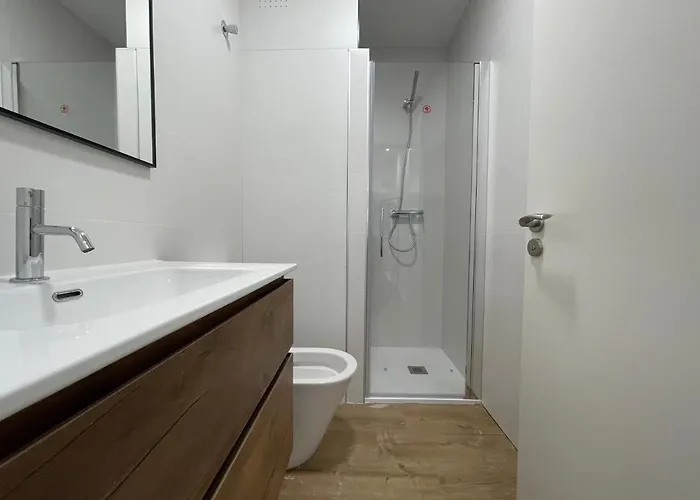 Daire Oktheway Real Historic Small *